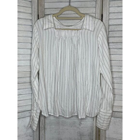 Promesa White Collared Pinstripe Long Sleeve Blouse Size Small - Picture 2 of 5